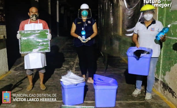 Comuna entrega pediluvios, mandiles y otros en mercados