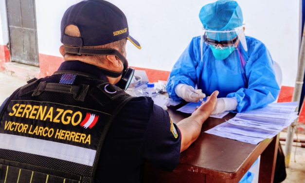 Con pruebas antígenas previenen contagio de Covid entre personal obrero de Víctor Larco