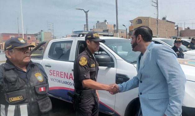 Alcalde León Clement logra más policías para Víctor Larco