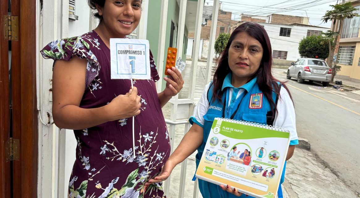 CONTINÚAN LAS VISITAS DOMICILIARIAS PARA REDUCIR ÍNDICES DE ANEMIA EN GESTANTES DE VÍCTOR LARCO