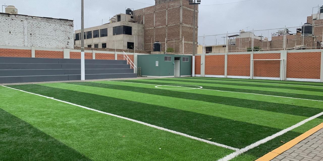 COMPLEJO DEPORTIVO CONSUELO DE VELASCO SE RENOVÓ